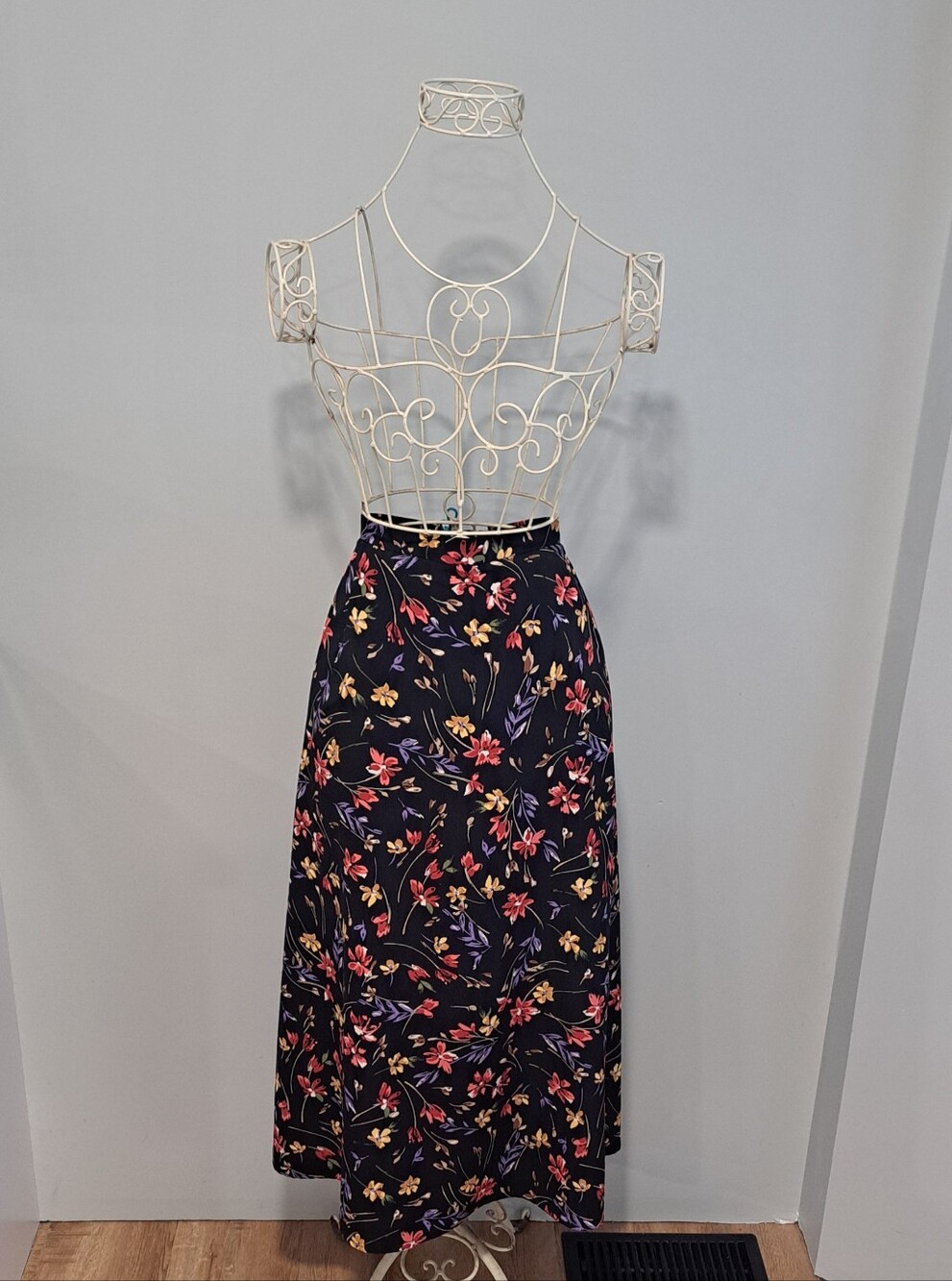 Vtg. 90s Butter Mom Floral Cottagecore Fairycore Boho Witchy Maxi Skirt, Size 16